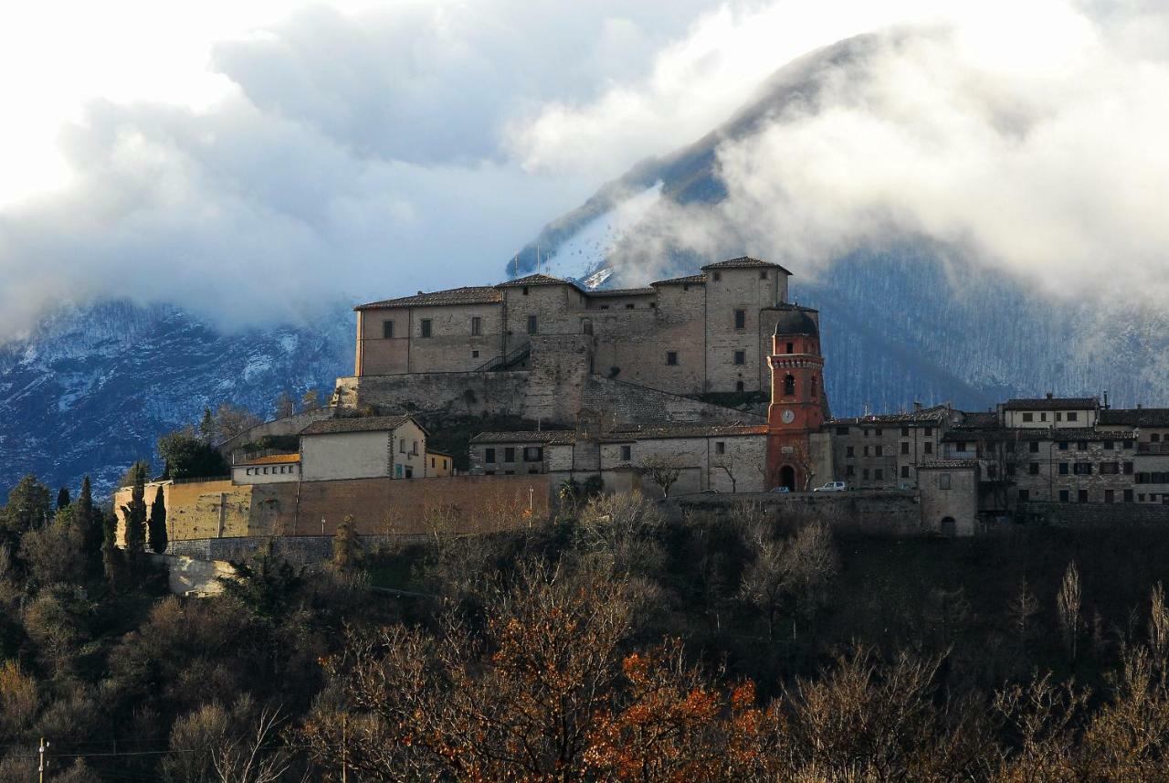 Il Capuccio Guest House San Lorenzo in Campo Exterior photo